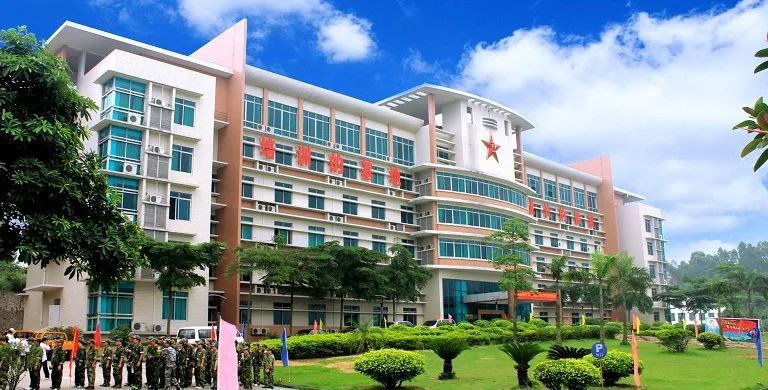 如何通过技术分析改进大前锋的比赛策略?_1